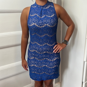 LOVE FIRE BLUE SLEEVELESS LACE DRESS SIZE XS‎